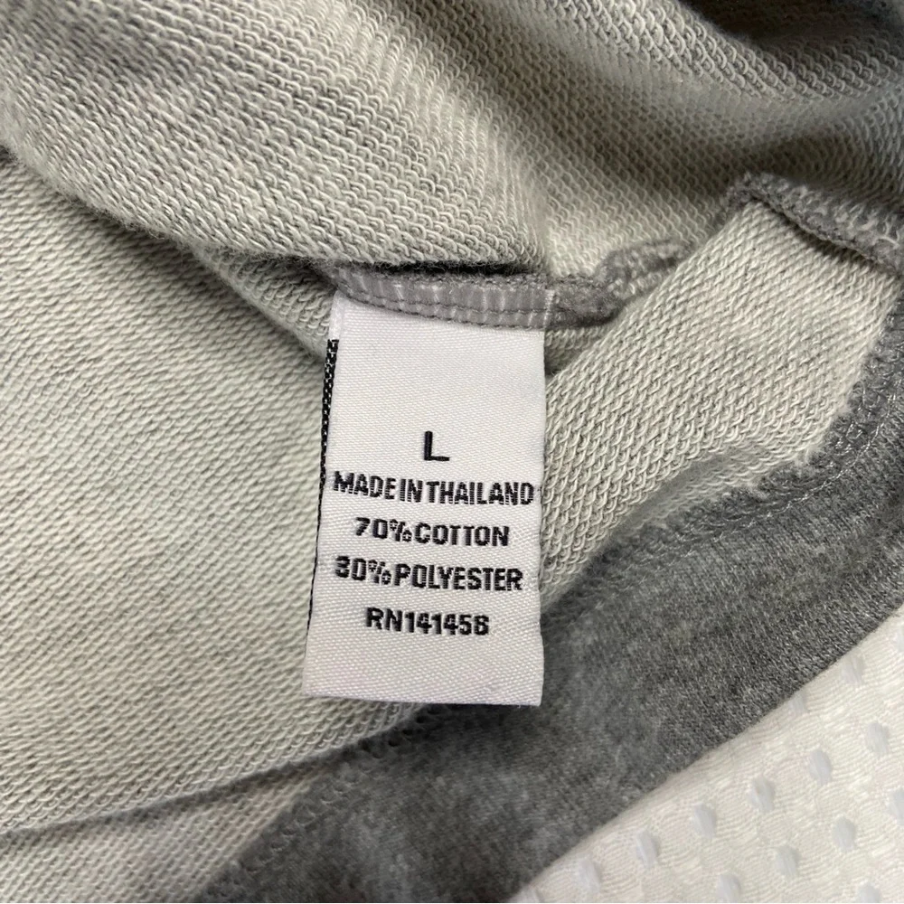 Cali and York Elegant Gray Sleeveless Hoodie with Zip-Up Front Large